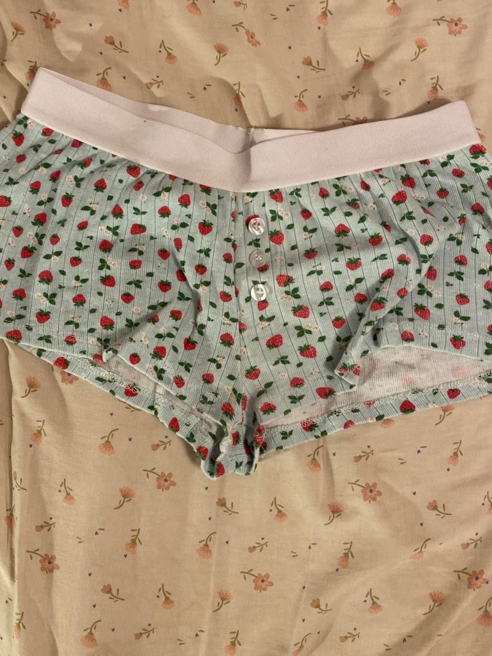Light Blue Strawberry-Print Ribbed Bike Shorts with Pink Waistband